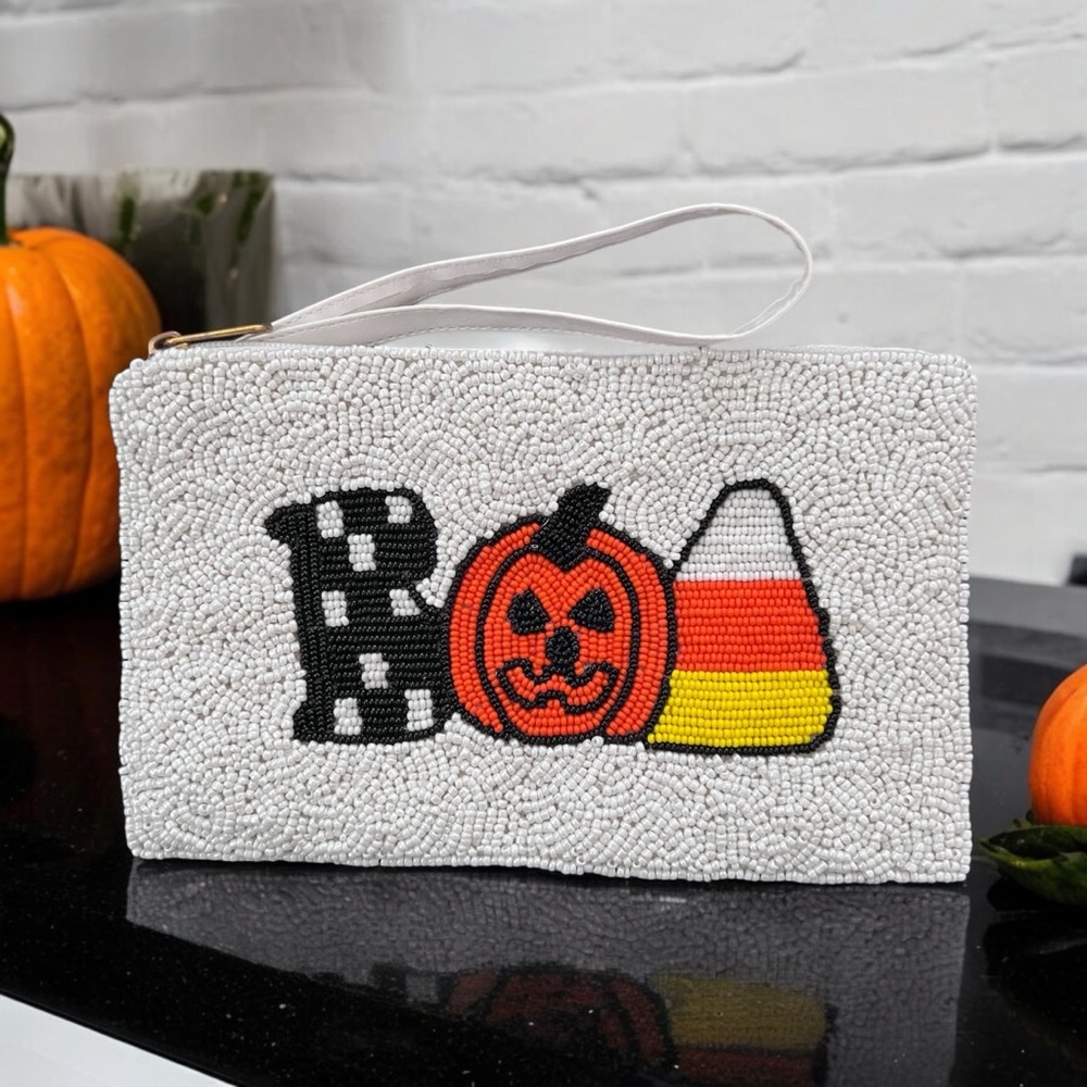 Halloween Beaded Wristlet, Zipper Clutch, Halloween Gift For Her, Boo, Seed Bead